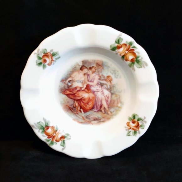 Vintage Limoges France Miniature Ashtray-Victorian Ladies Conversing - Picture 2 of 8